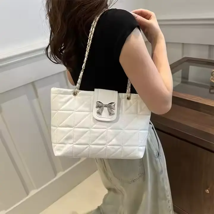 Quilted Bow Chain Shoulder Bag for Women Elegant PU Leather Tote & Crossbody Handbag SparkelsSparkels