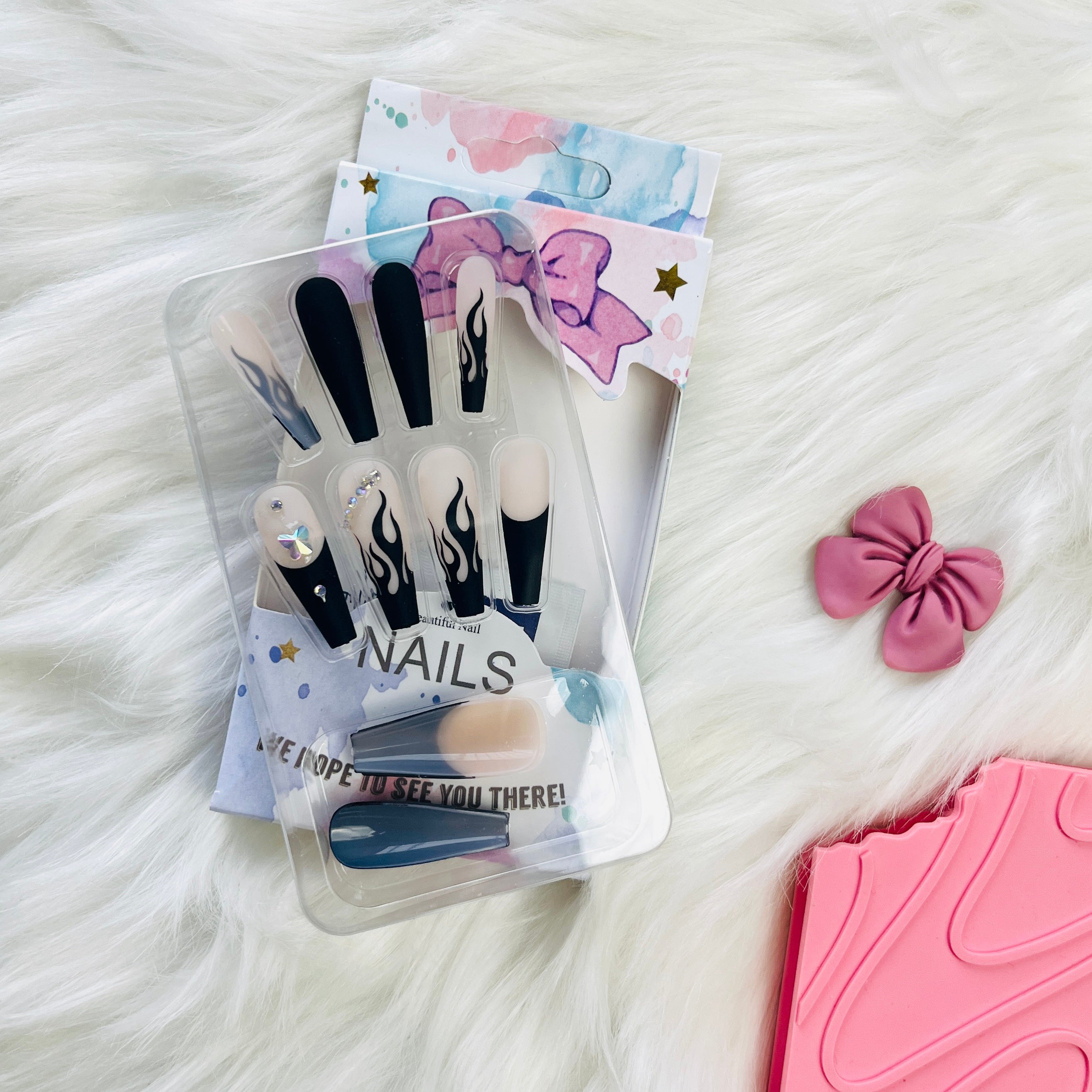 Rhinestone Accent Design Press On Nails Matte Coffin Shape