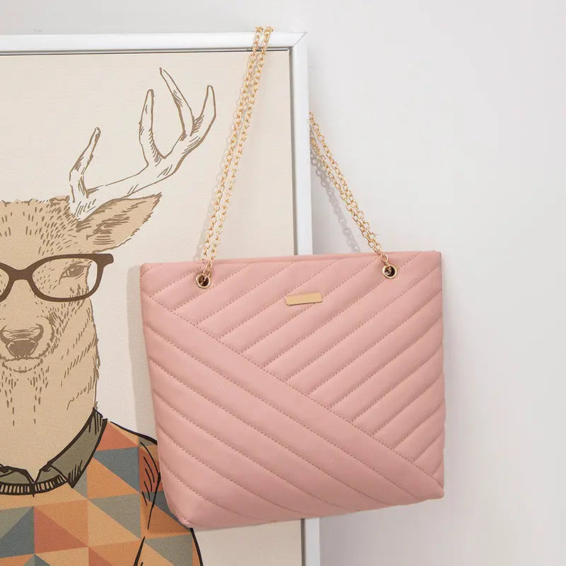 Quilted Chain Shoulder Tote Bag Elegant Women’s Fashion Handbag Lightweight Everyday Tote Purse SparkelsSparkels