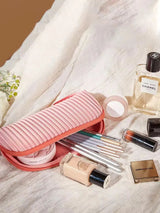 Pleated Wristlet Clutch Lightweight Women’s Makeup Bag Travel Cosmetic Pouch with Zipper Portable Handbag Organize SparkelsSparkels