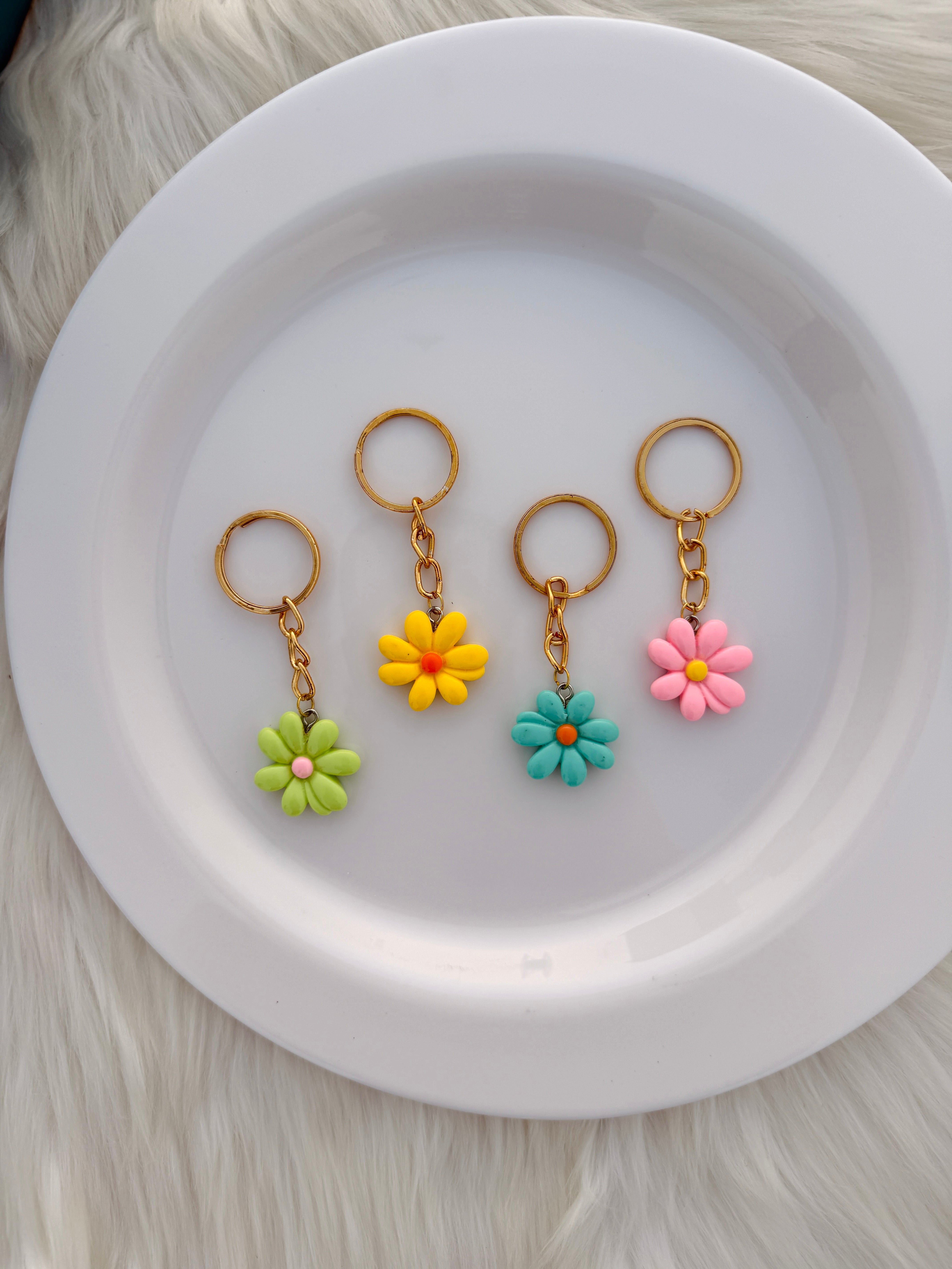 Pastel Daisy Keychain Collection Cute and Colorful Floral Charms