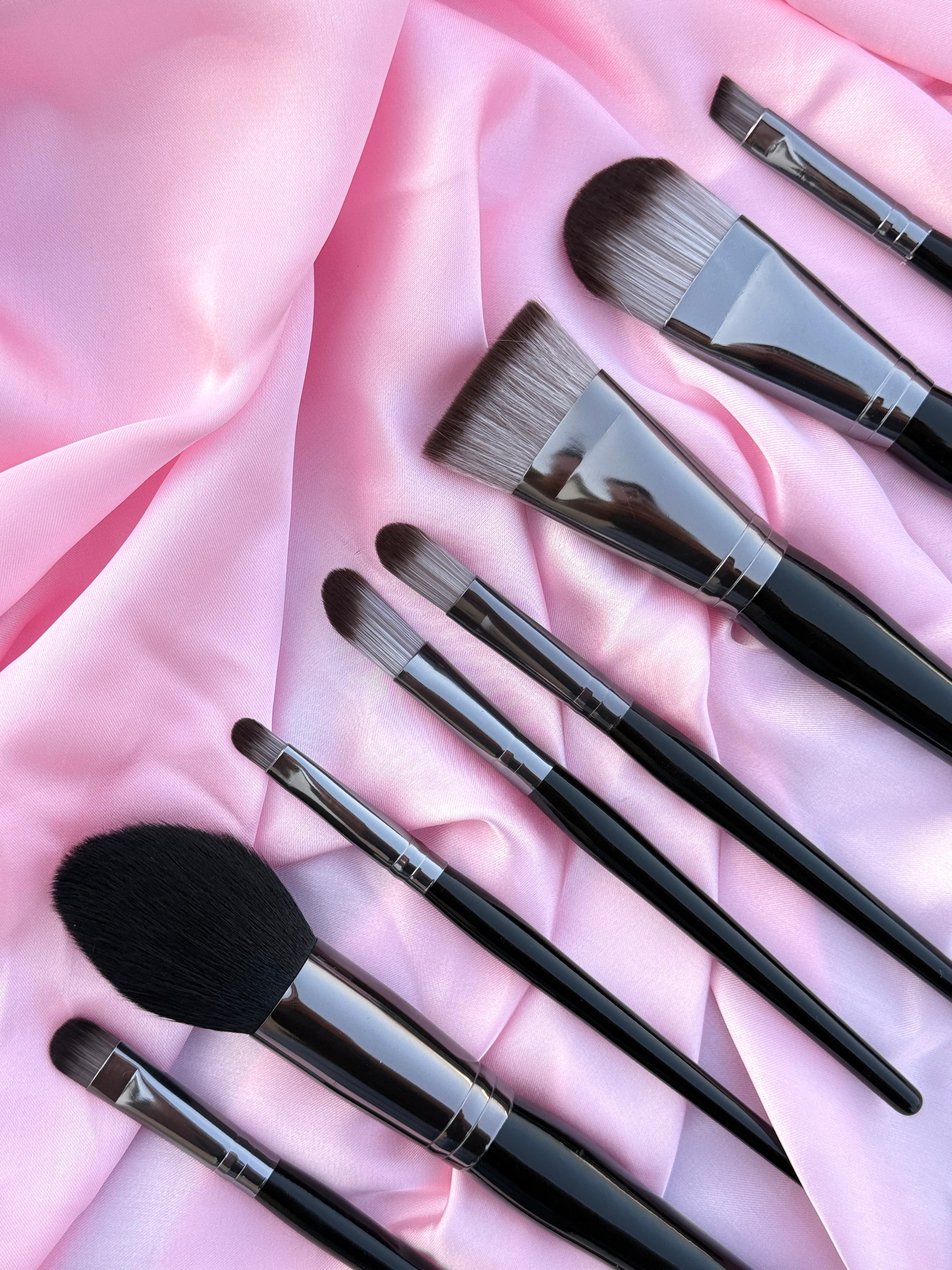 Black Velvet Makeup Brush Set 10 Piece Professional Beauty Essentials