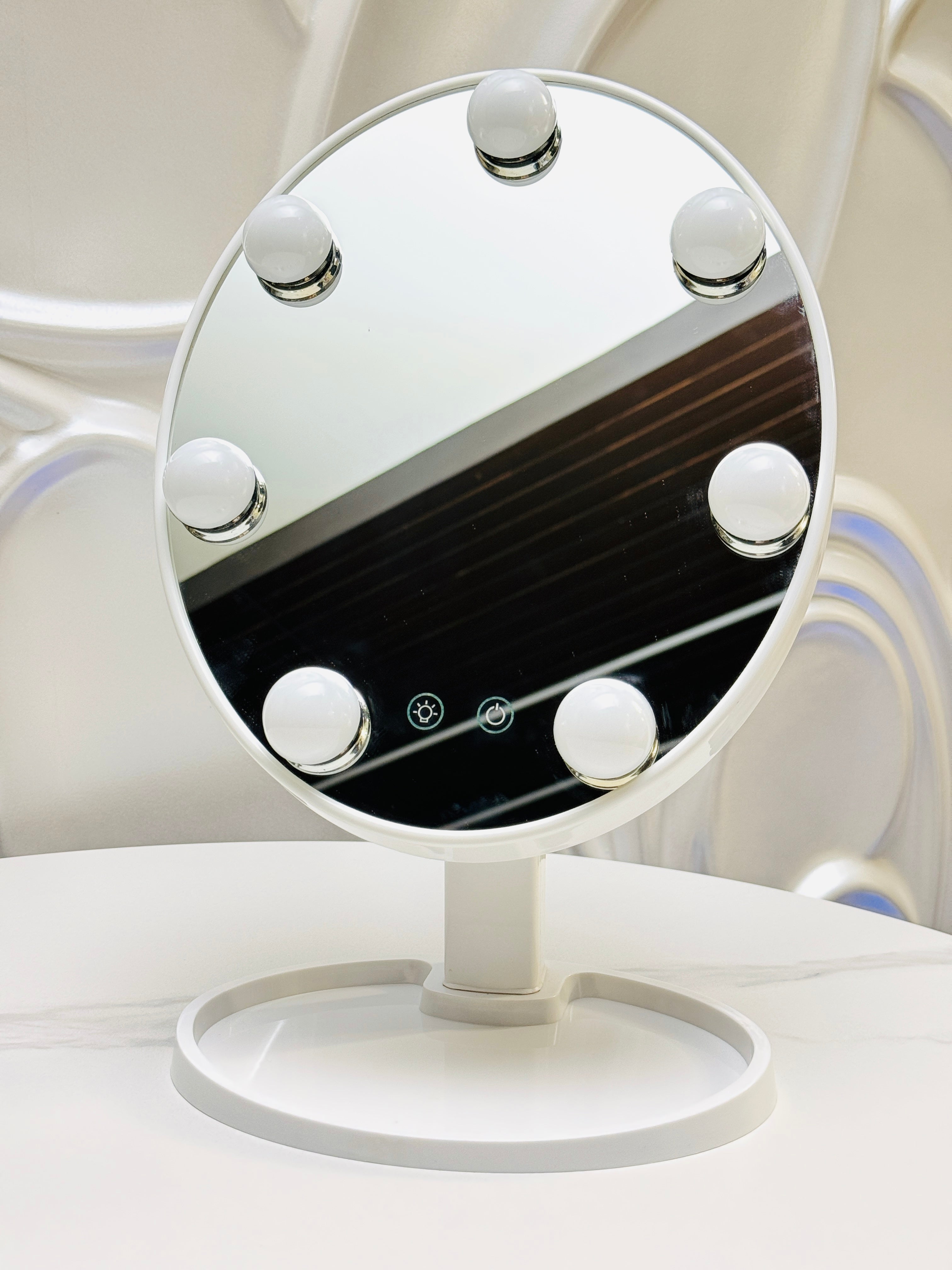 Hollywood Style LED Makeup Mirror with Touch Control