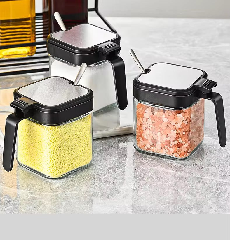 Pack Of Glass Seasoning Jar Heat-Resistant, Moisture-Proof Salt Box with Handle & Spoon Included