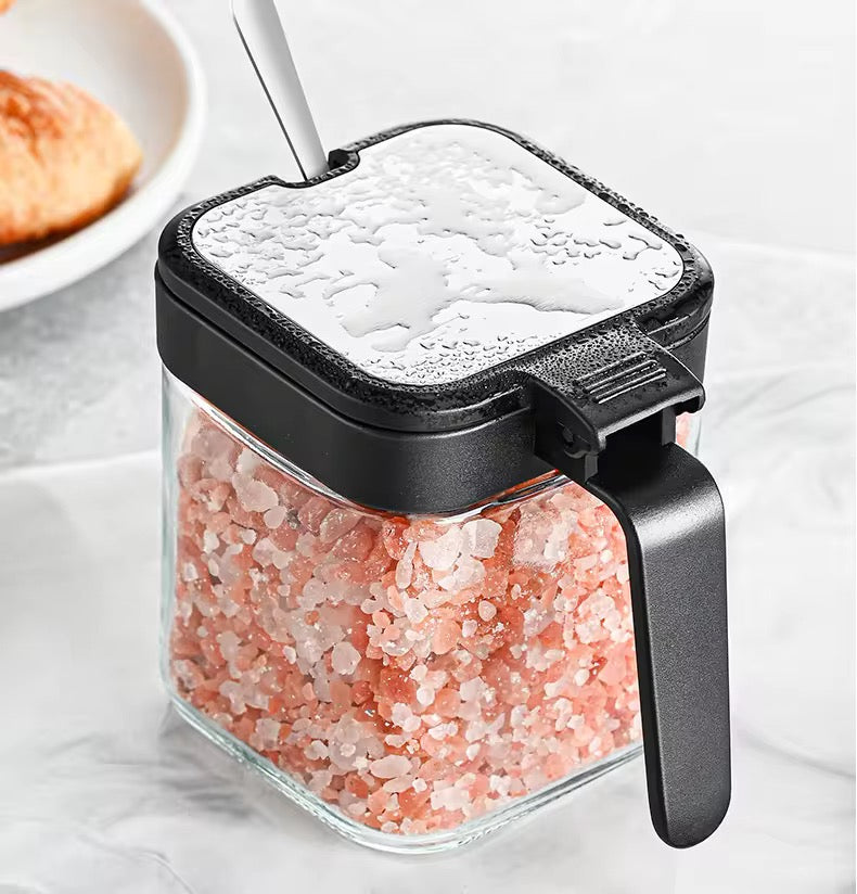 Pack Of Glass Seasoning Jar Heat-Resistant, Moisture-Proof Salt Box with Handle & Spoon Included