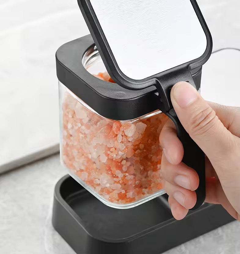Pack Of Glass Seasoning Jar Heat-Resistant, Moisture-Proof Salt Box with Handle & Spoon Included
