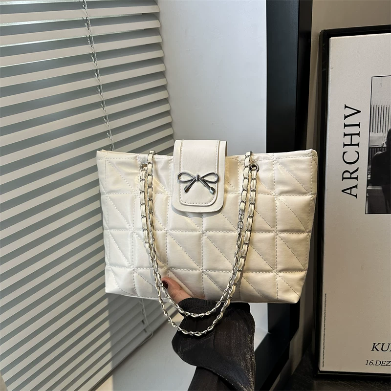 Quilted Bow Chain Shoulder Bag for Women Elegant PU Leather Tote & Crossbody Handbag SparkelsSparkels
