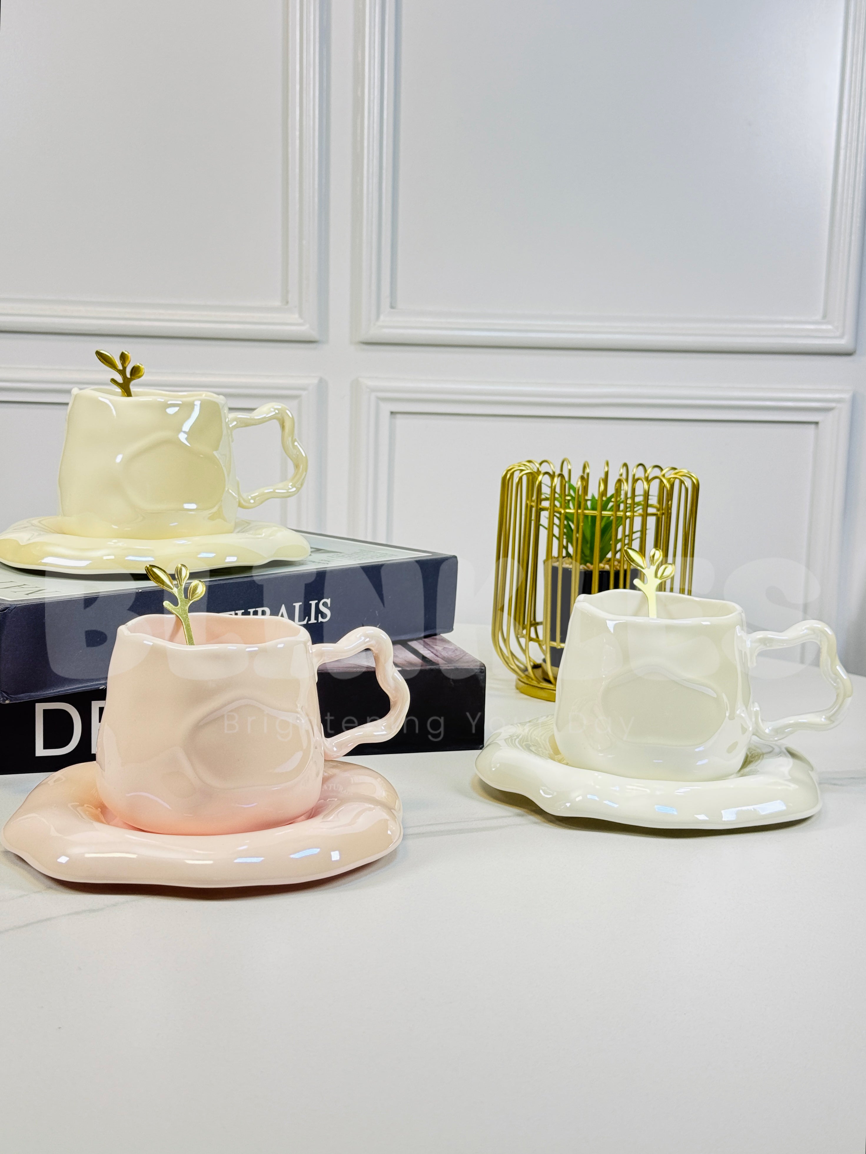 Luxury Melted Style Ceramic Coffee Cup & Saucer Set with Gold Spoon Minimal Aesthetic Mug