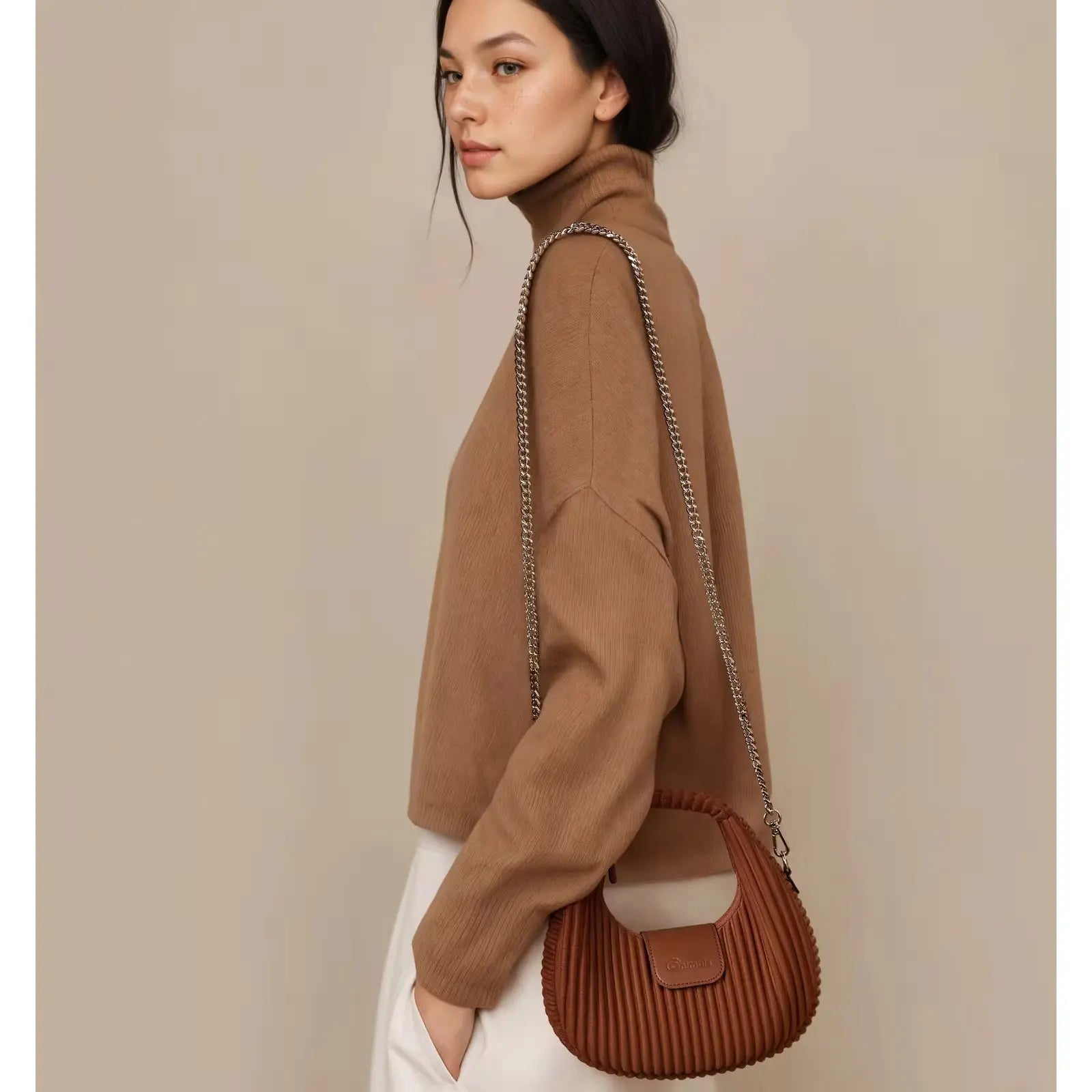 Vintage Pleated Shoulder Bag for Women Lightweight Mini Crossbody Handbag with Chain Strap SparkelsSparkels