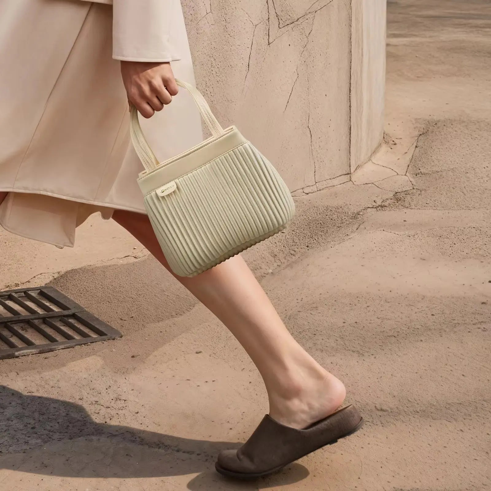 Elegant Pleated Mini Tote Handbag Lightweight Fashion Shoulder & Hand Carry Bag for Women SparkelsSparkels