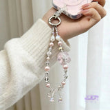 Elegant Floral Pearl Crystal Beaded Keychain