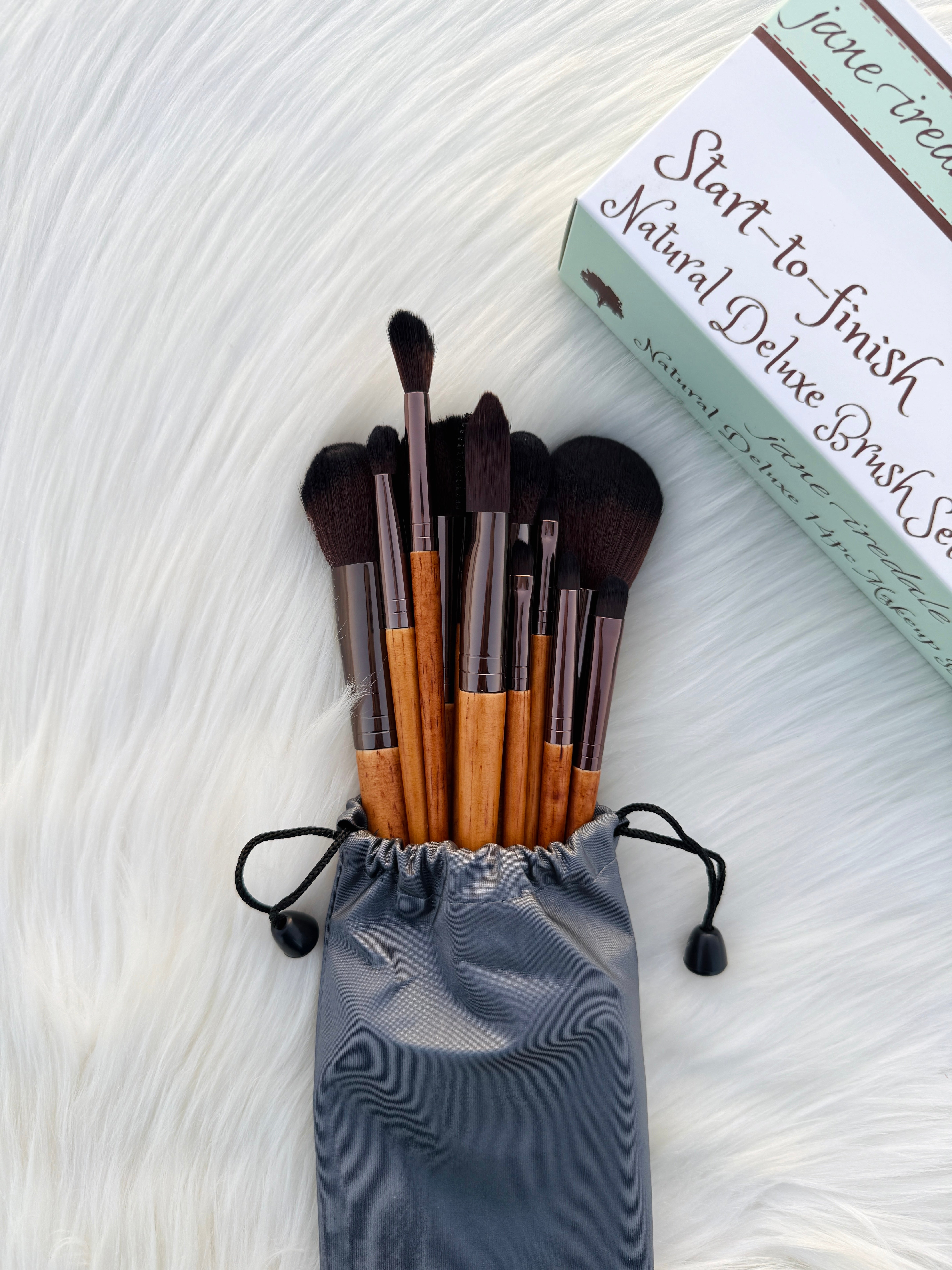 Natural Deluxe Wooden Makeup Brush Set 15 Piece Eco Beauty