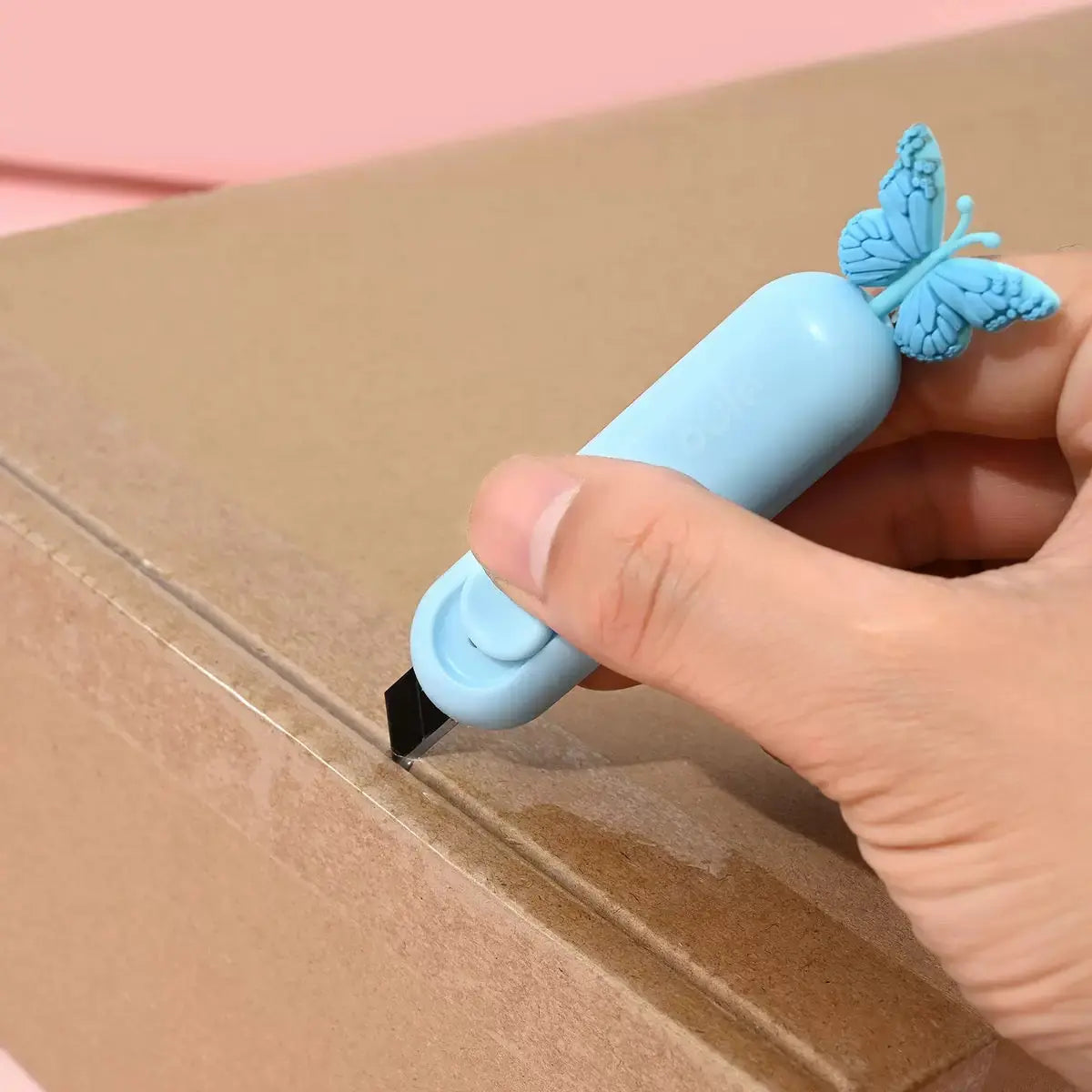 Butterfly Mini Utility Cutter Knife Cute Retractable Box Cutter for Crafts, Office & School